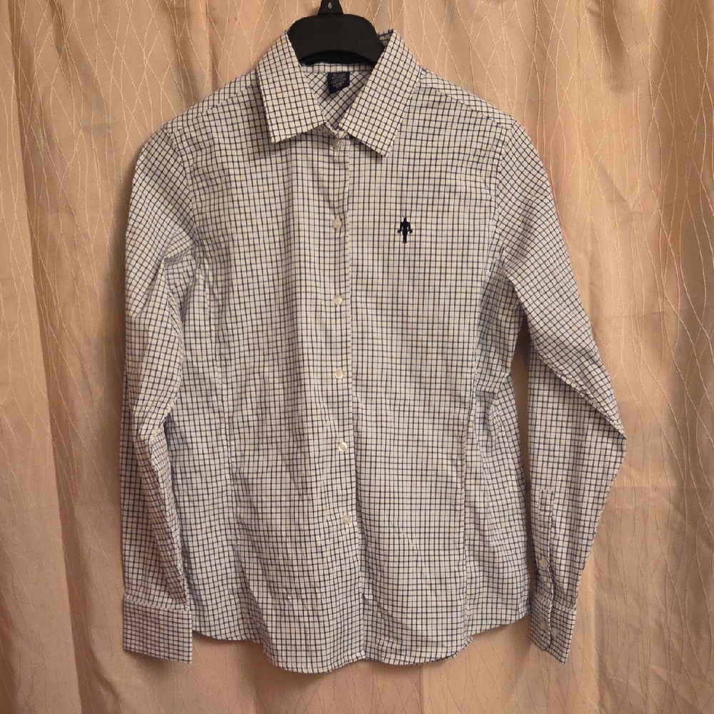 Devon & Jones Ladies Blue Casual Button Down Shirt with Checkered Pattern‎